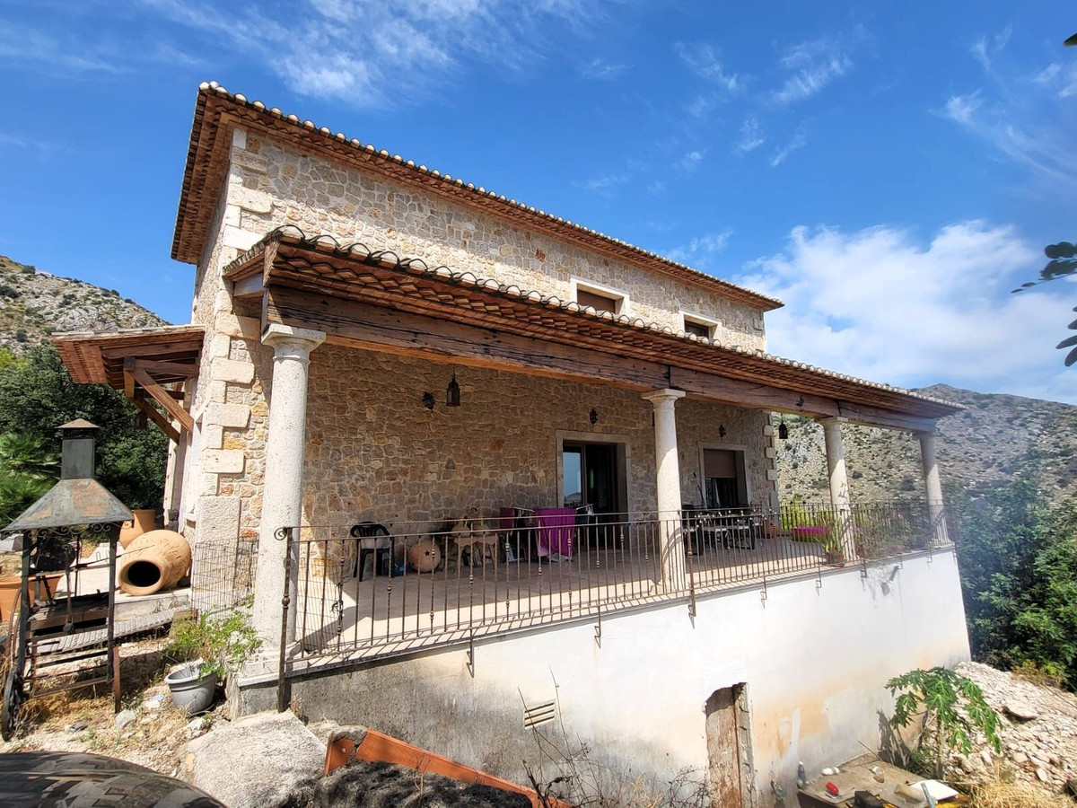 4 Bed Townhouse for sale in Pego Costa Blanca, Alicante, Spain