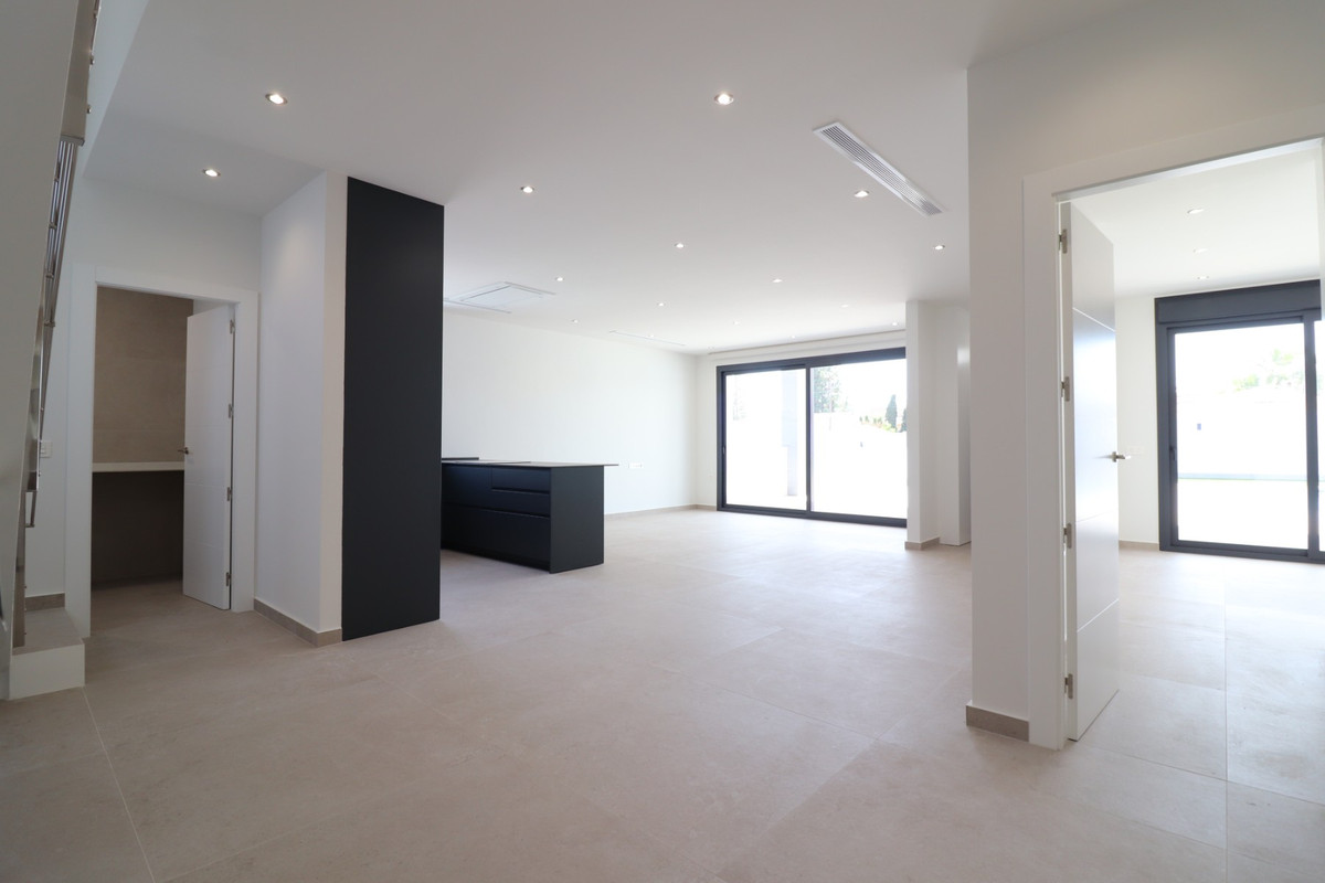 3 Bed Townhouse for sale in Ciudad Quesada Costa Blanca, Alicante, Spain