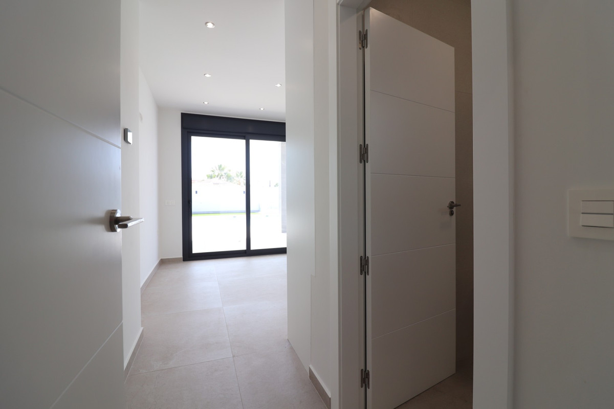3 Bed Townhouse for sale in Ciudad Quesada Costa Blanca, Alicante, Spain