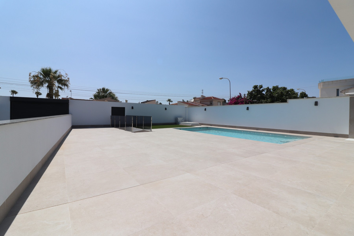 3 Bed Townhouse for sale in Ciudad Quesada Costa Blanca, Alicante, Spain