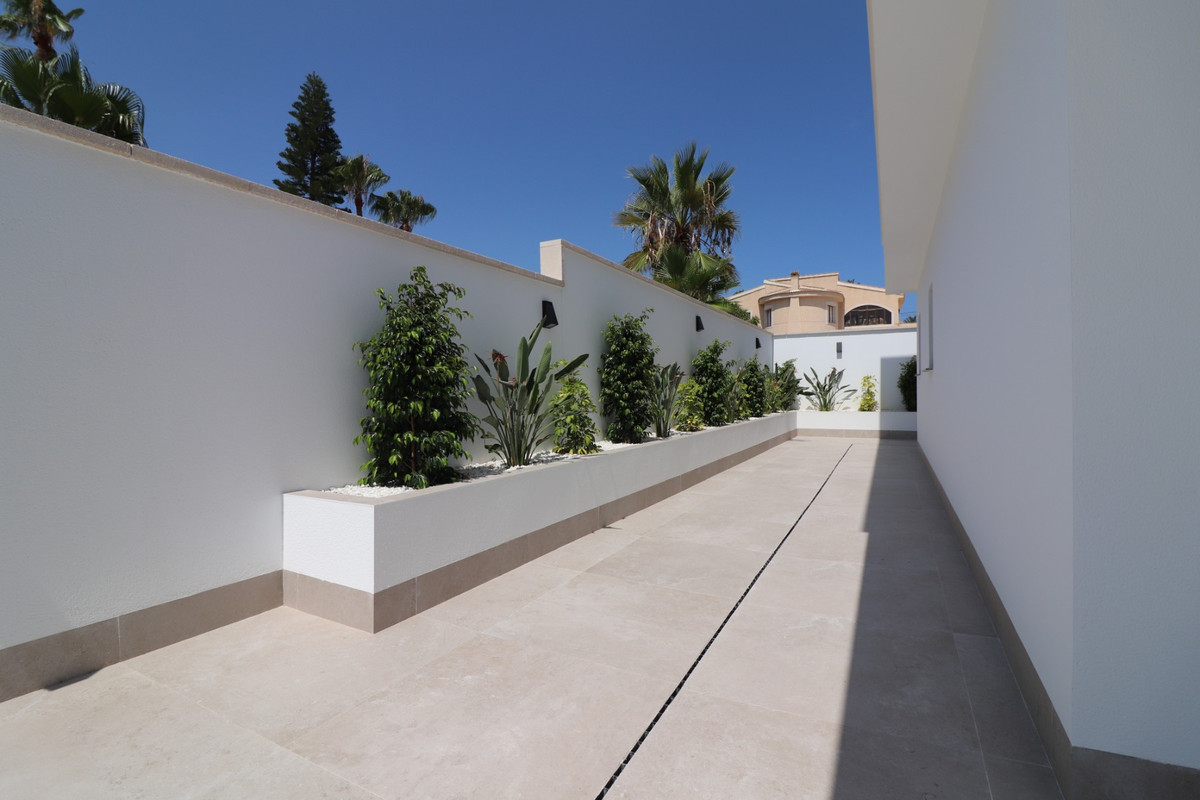 3 Bed Townhouse for sale in Ciudad Quesada Costa Blanca, Alicante, Spain