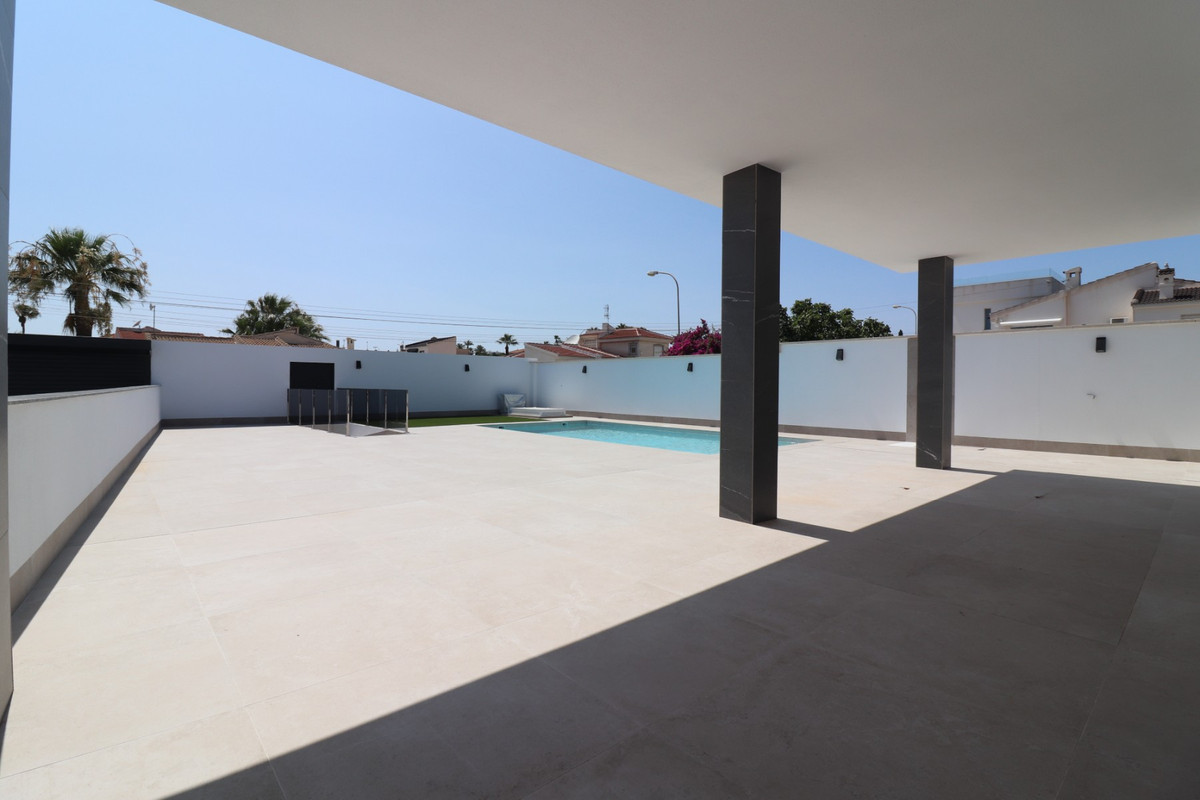 3 Bed Townhouse for sale in Ciudad Quesada Costa Blanca, Alicante, Spain