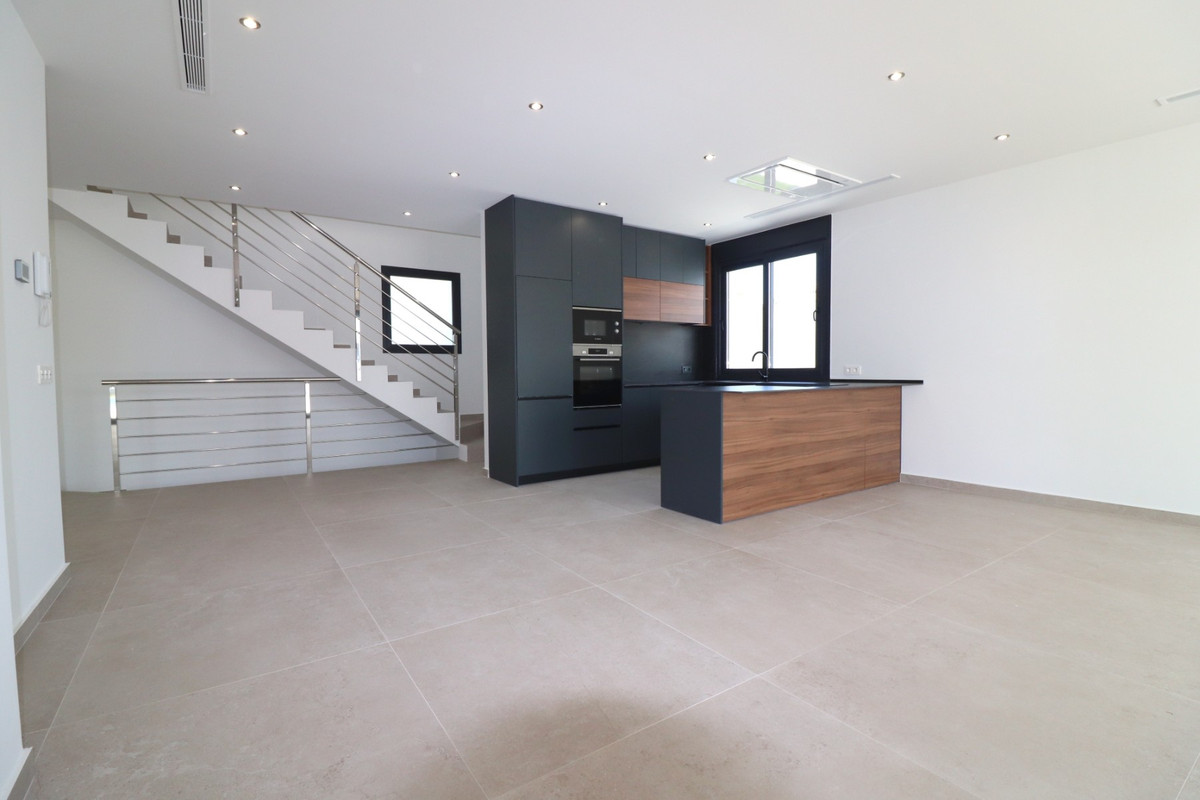 3 Bed Townhouse for sale in Ciudad Quesada Costa Blanca, Alicante, Spain