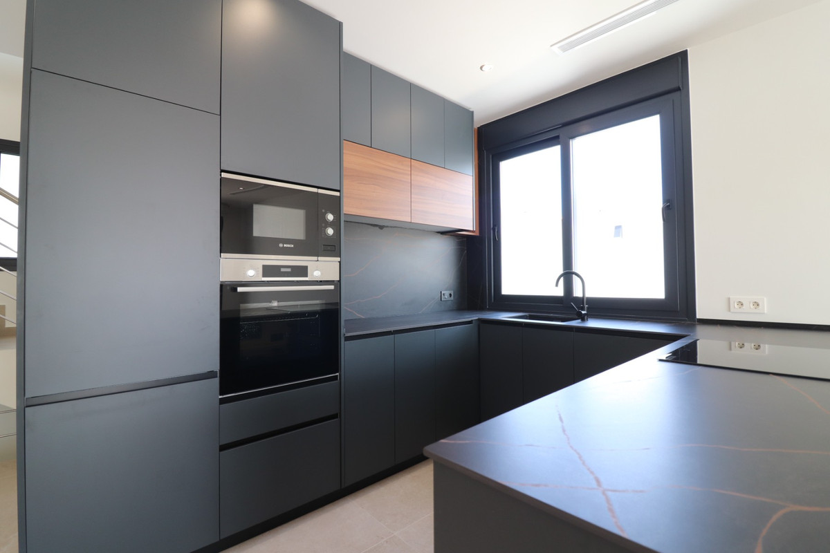 3 Bed Townhouse for sale in Ciudad Quesada Costa Blanca, Alicante, Spain