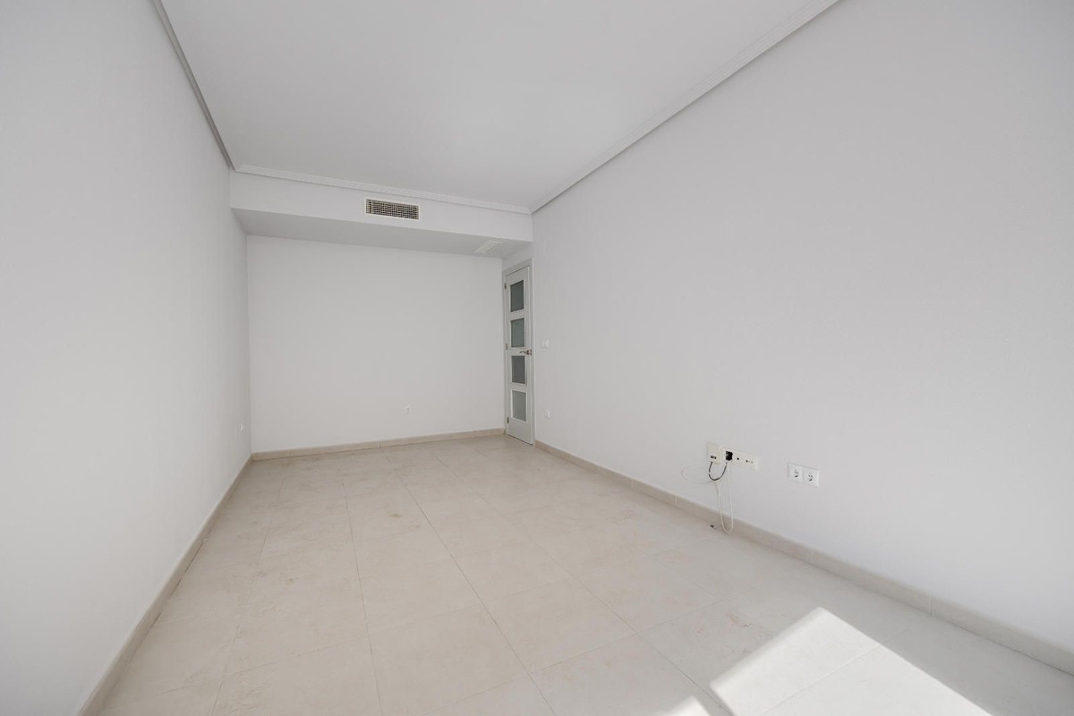 3 Bed Apartment for sale in Torrevieja Costa Blanca, Alicante, Spain