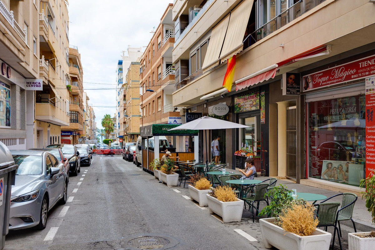 3 Bed Apartment for sale in Torrevieja Costa Blanca, Alicante, Spain