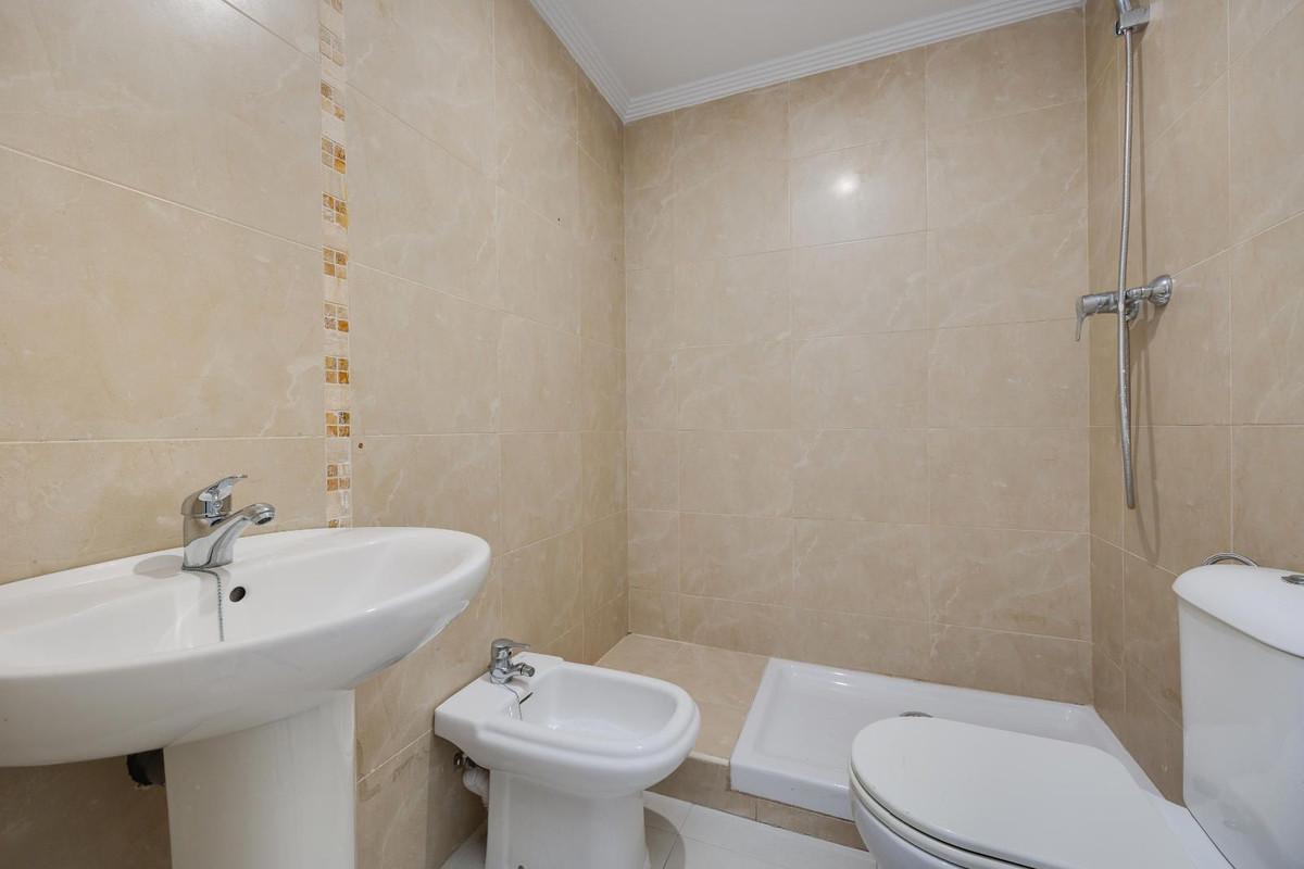 3 Bed Apartment for sale in Torrevieja Costa Blanca, Alicante, Spain