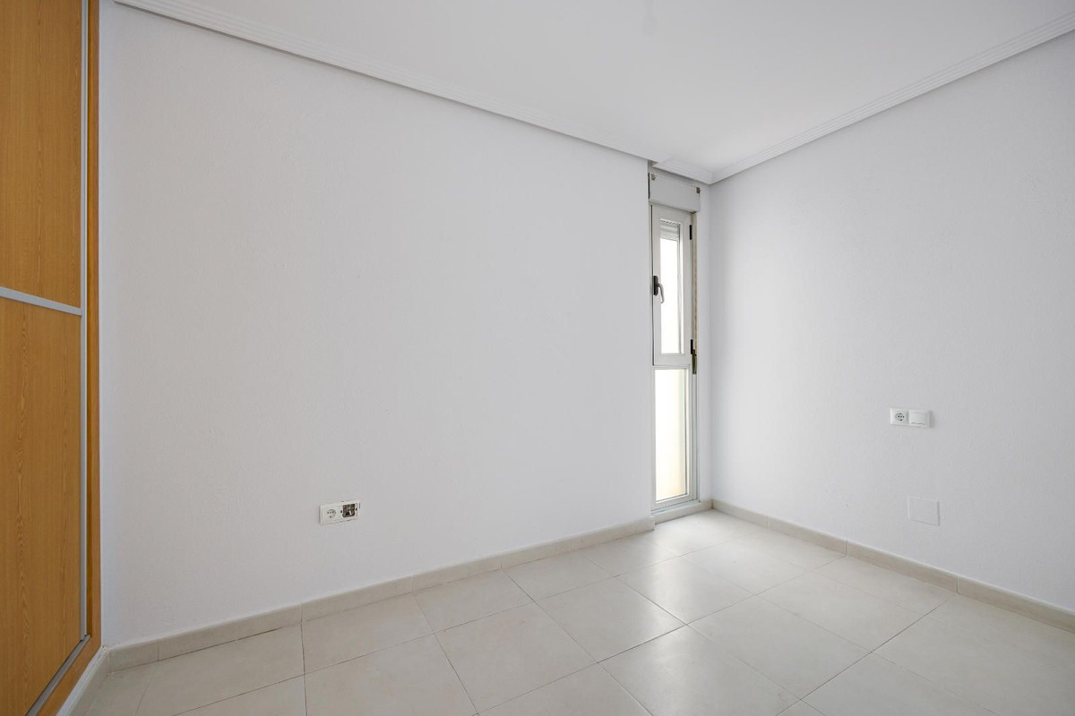3 Bed Apartment for sale in Torrevieja Costa Blanca, Alicante, Spain