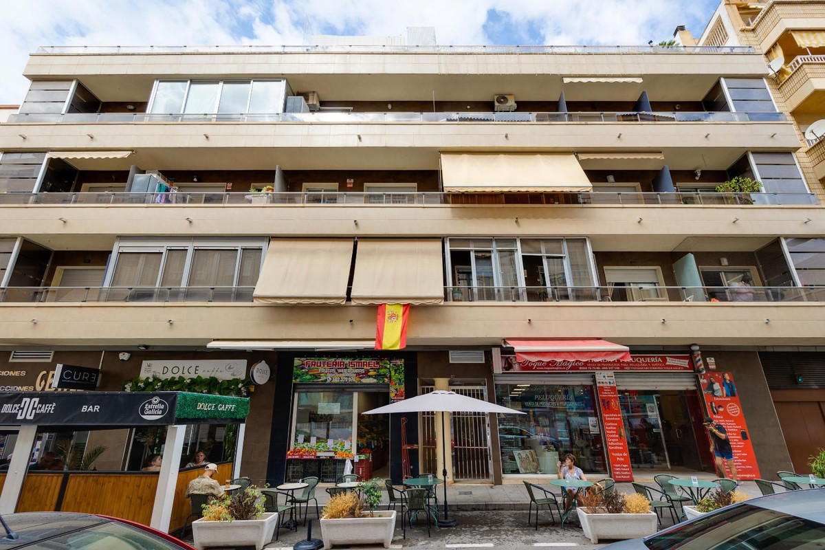 3 Bed Apartment for sale in Torrevieja Costa Blanca, Alicante, Spain