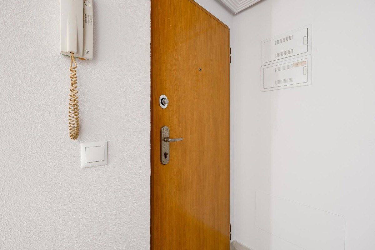 3 Bed Apartment for sale in Torrevieja Costa Blanca, Alicante, Spain