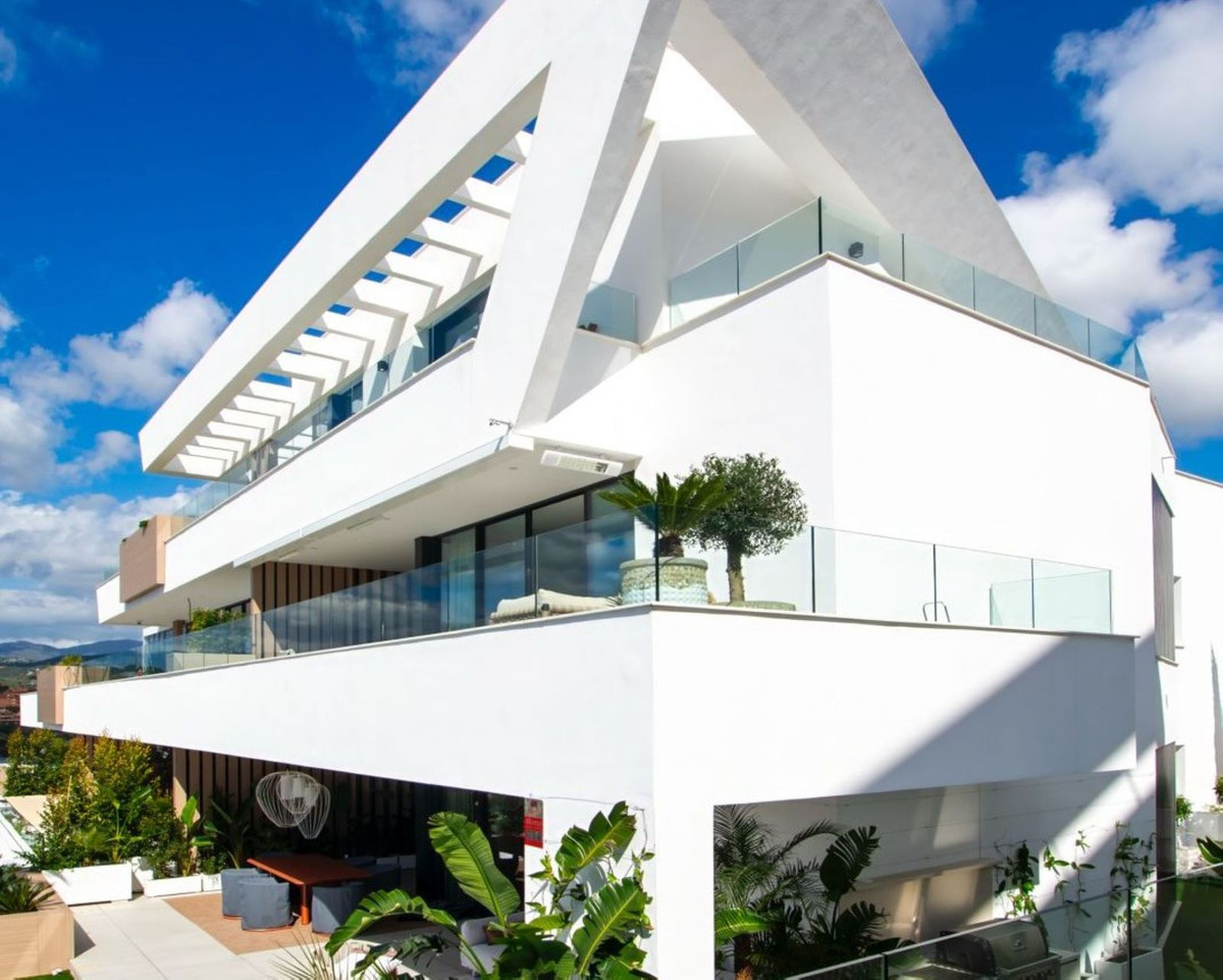 Se vende Apartamento Planta Baja de 3 dormitorios en Costa Del Sol, Málaga, España