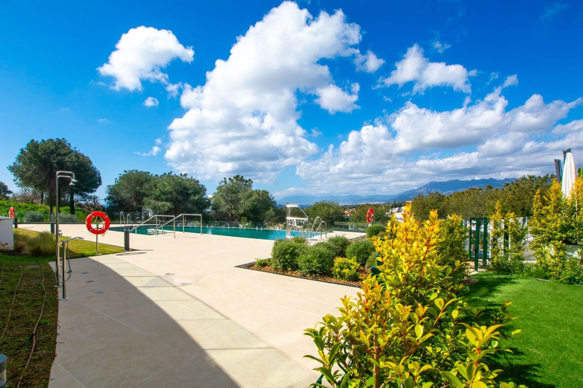 Se vende Apartamento Planta Baja de 3 dormitorios en Costa Del Sol, Málaga, España