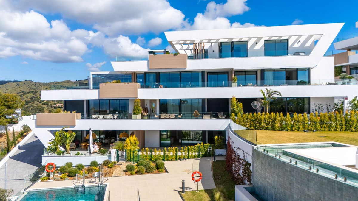Se vende Apartamento Planta Baja de 3 dormitorios en Costa Del Sol, Málaga, España