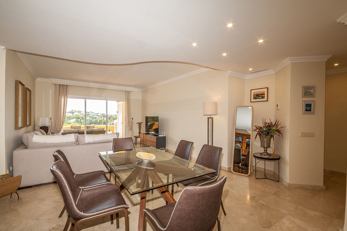 3 Bed Apartment for sale in Elviria Costa Del Sol, Málaga, Spain