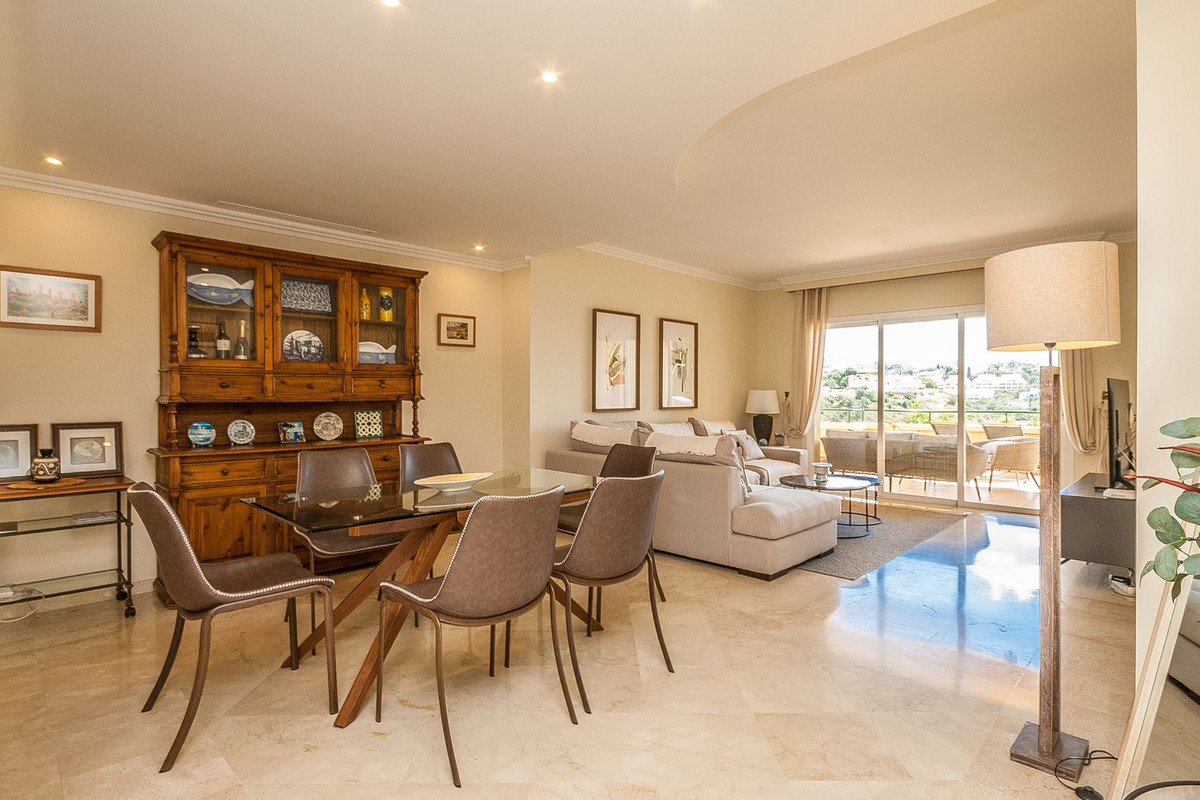 3 Bed Apartment for sale in Elviria Costa Del Sol, Málaga, Spain