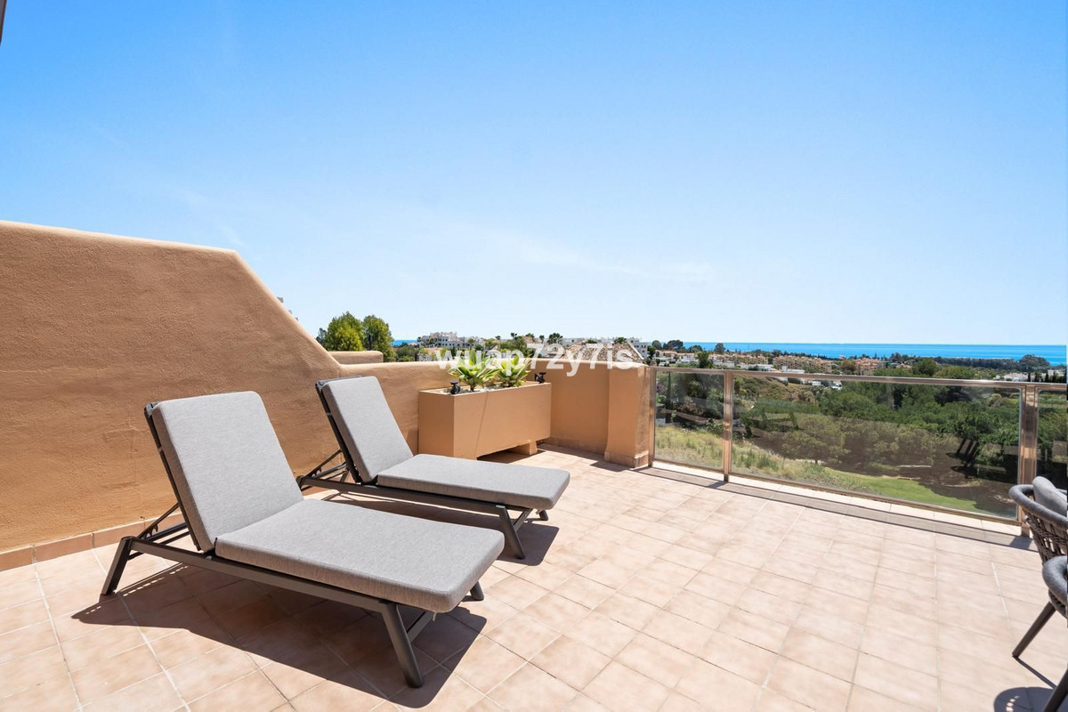 Se vende Ático de 2 dormitorios en Costa Del Sol, Málaga, España