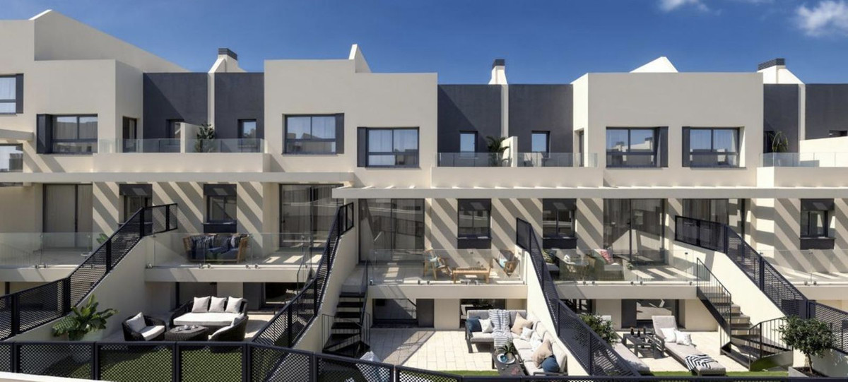 3 Bed Townhouse for sale in Nerja Costa Del Sol East, Málaga, Spain