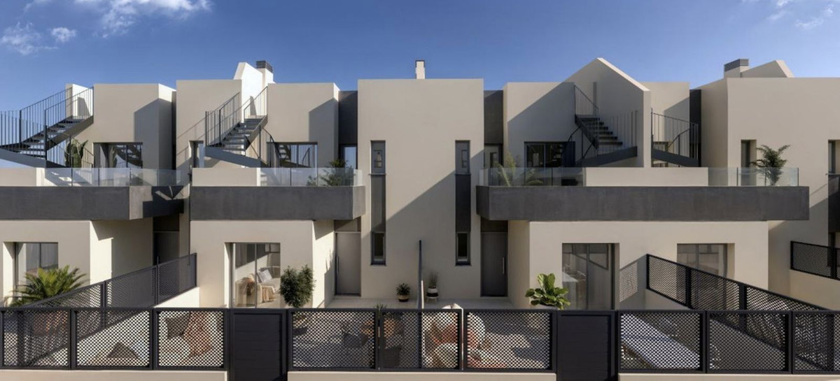 3 Bed Townhouse for sale in Nerja Costa Del Sol East, Málaga, Spain