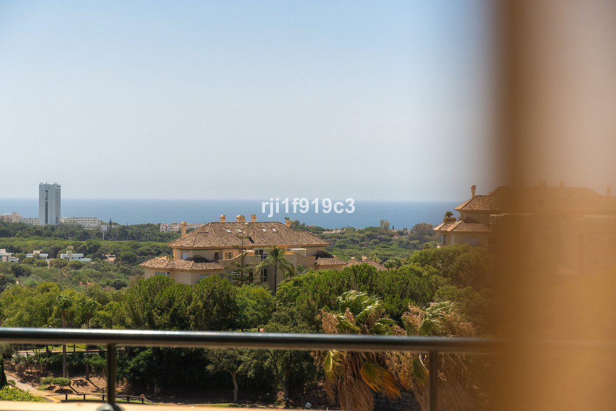 3 Bed Apartment for sale in Elviria Costa Del Sol, Málaga, Spain