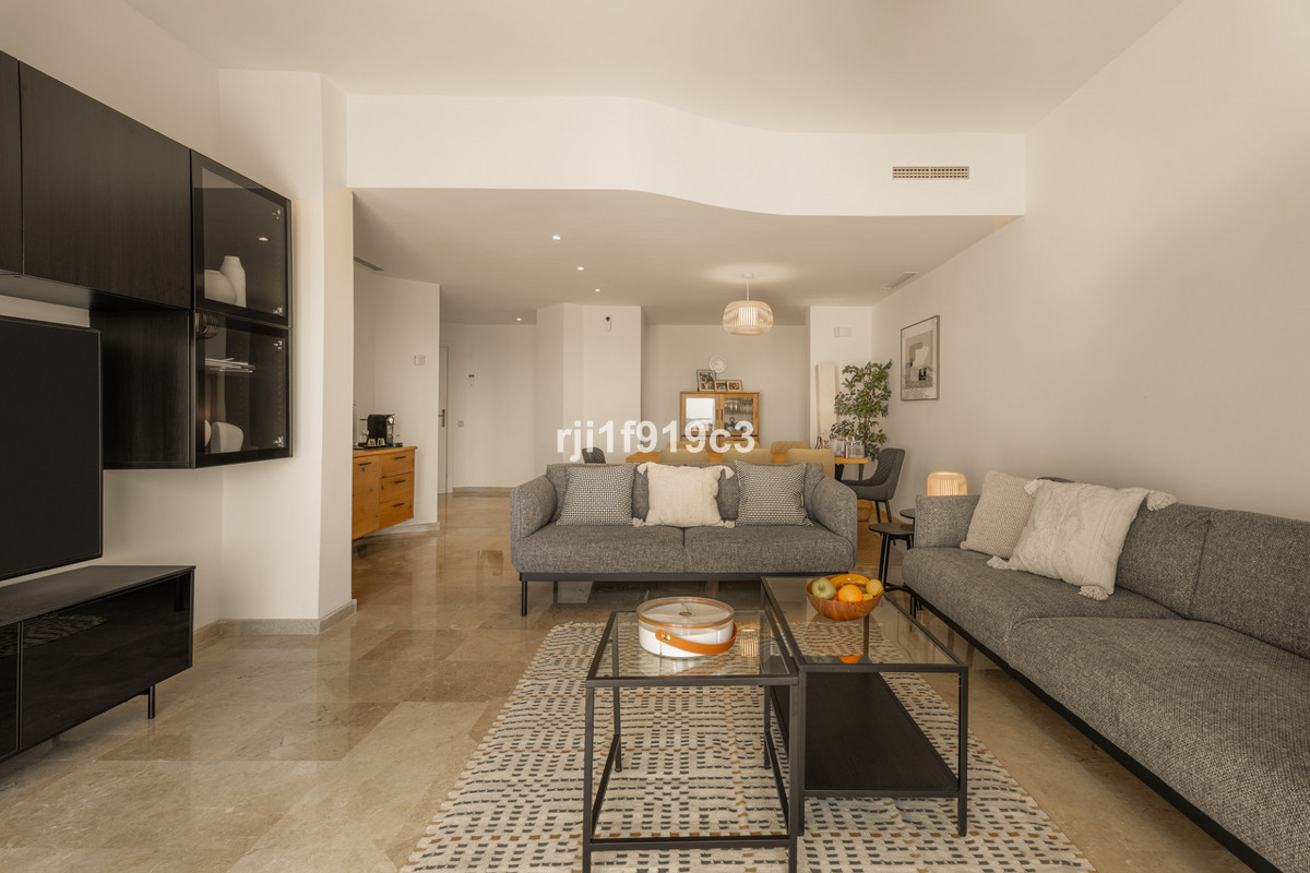 3 Bed Apartment for sale in Elviria Costa Del Sol, Málaga, Spain