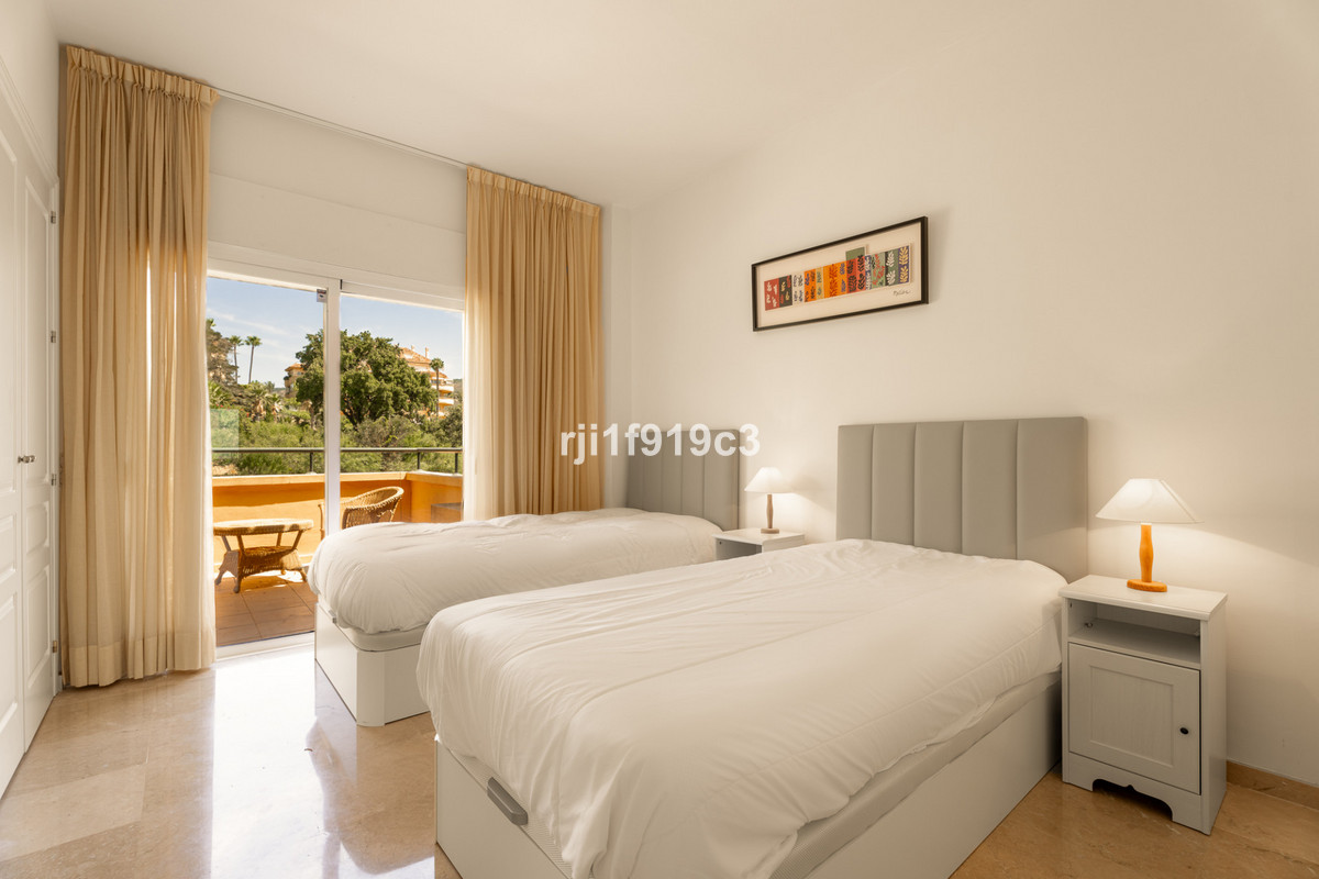 3 Bed Apartment for sale in Elviria Costa Del Sol, Málaga, Spain