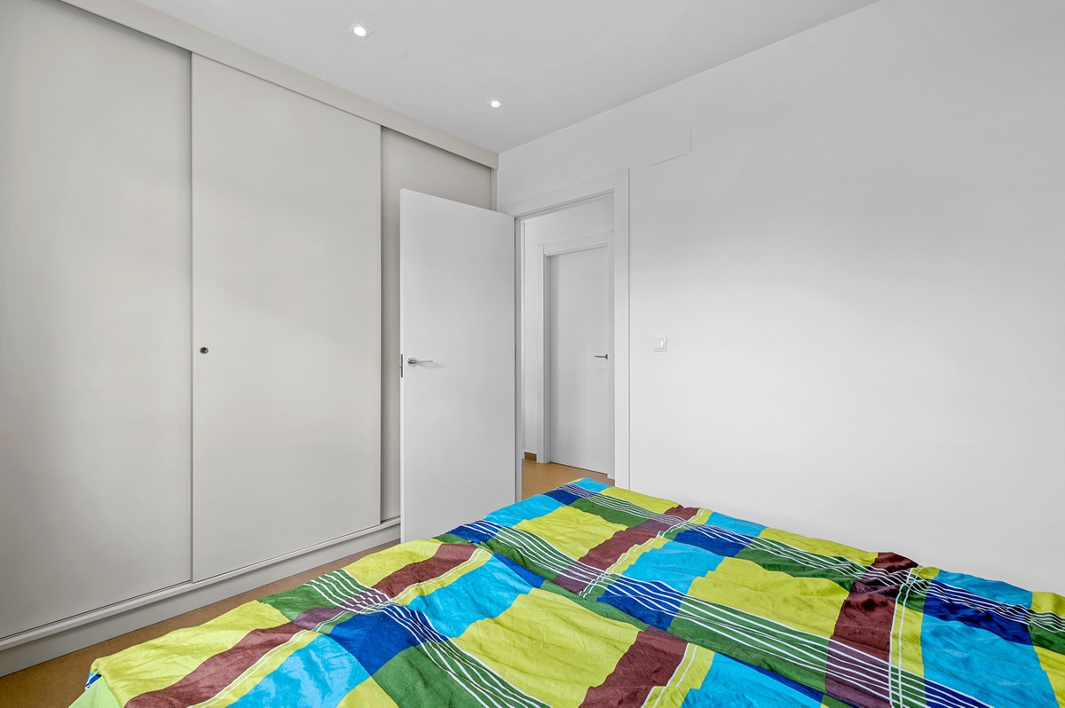 Se vende Villa - Chalet de 3 dormitorios en Costa Blanca, Alicante, España