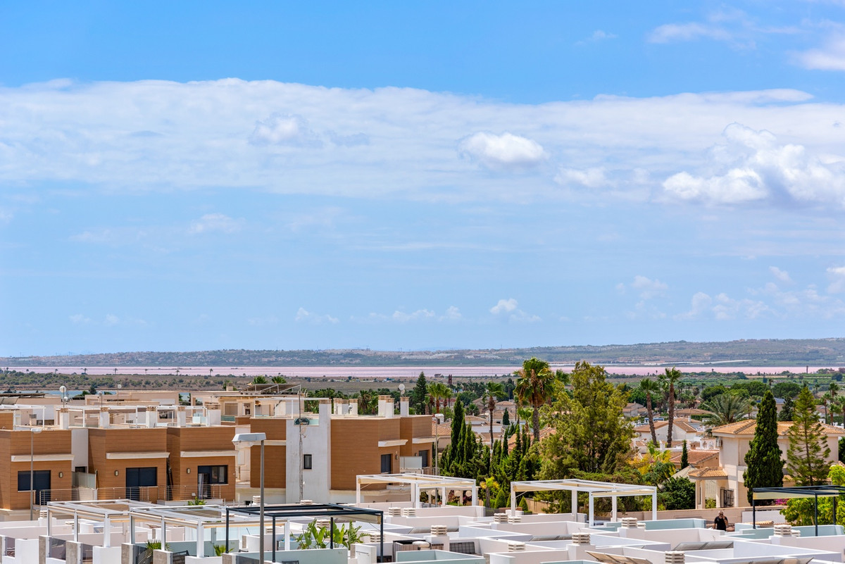 Se vende Villa - Chalet de 3 dormitorios en Costa Blanca, Alicante, España