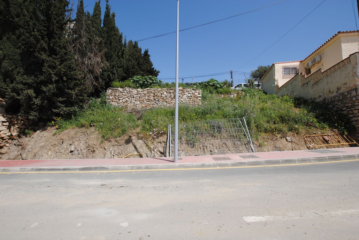 Se vende Terreno Urbano  en Costa Del Sol, Málaga, España