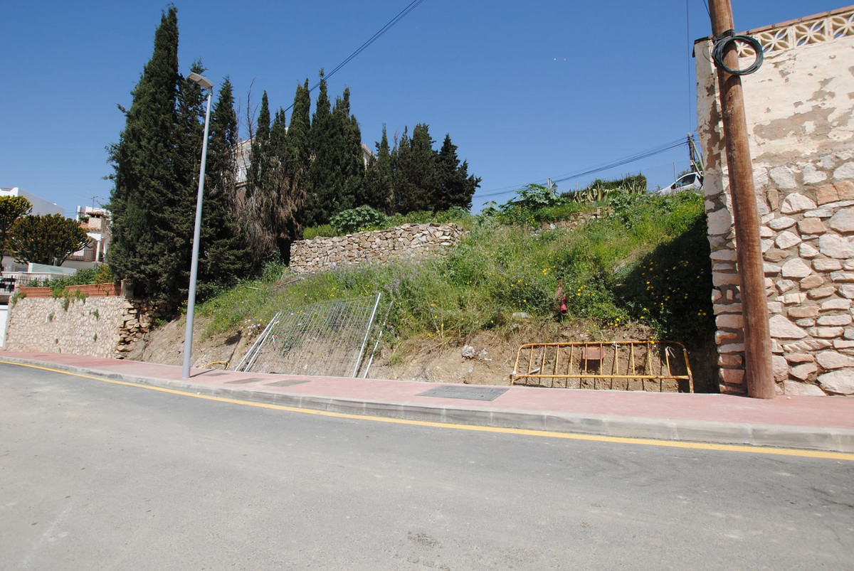 Se vende Terreno Urbano  en Costa Del Sol, Málaga, España