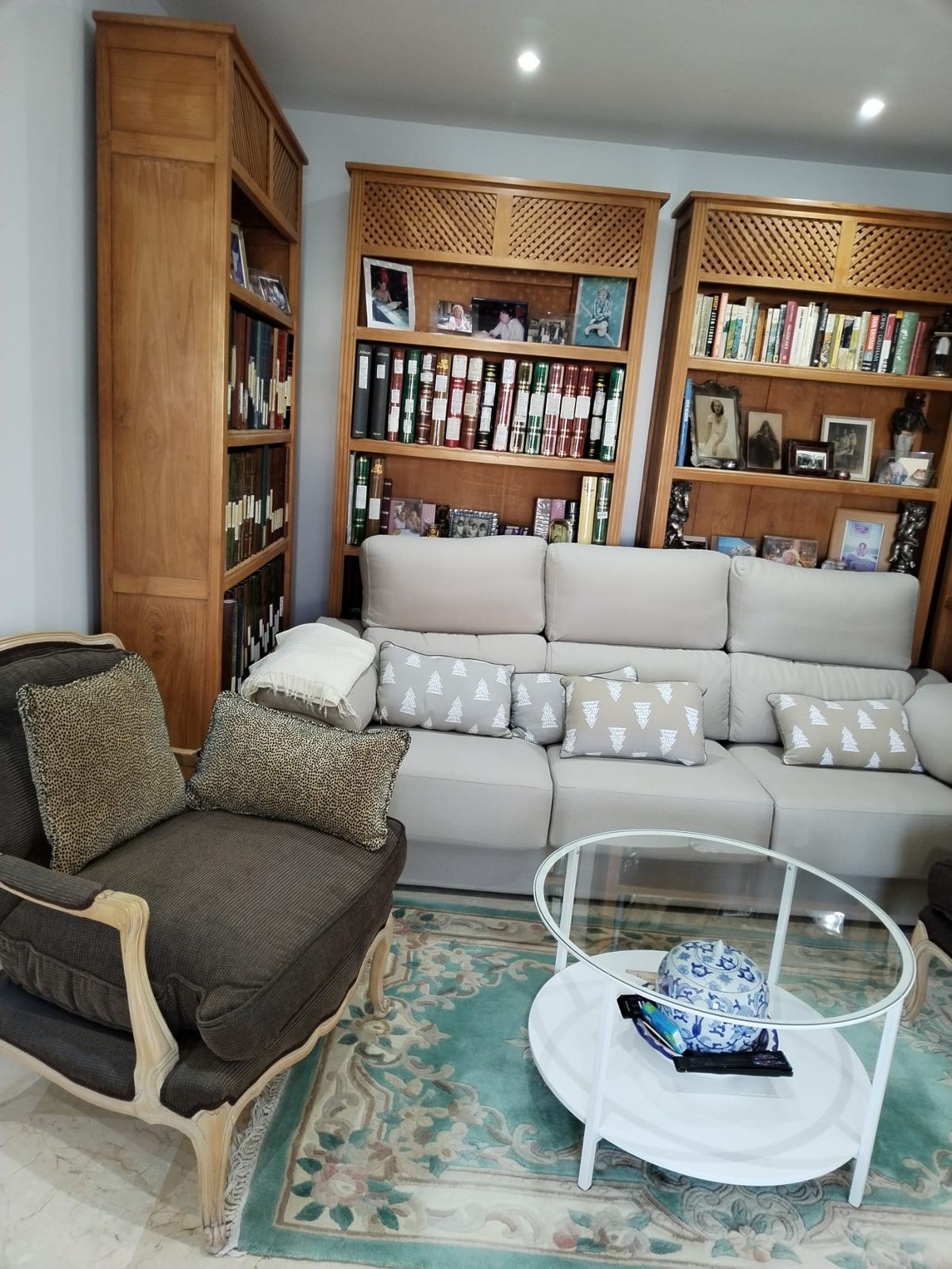 3 Bed Apartment for sale in Marbella Costa Del Sol, Málaga, Spain