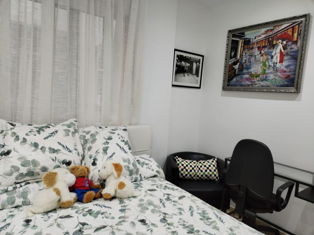 3 Bed Apartment for sale in Marbella Costa Del Sol, Málaga, Spain