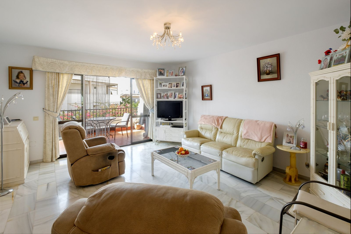 2 Bed Apartment for sale in Nerja Costa Del Sol East, Málaga, Spain