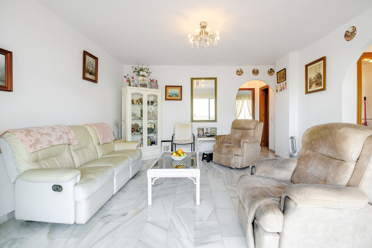 2 Bed Apartment for sale in Nerja Costa Del Sol East, Málaga, Spain