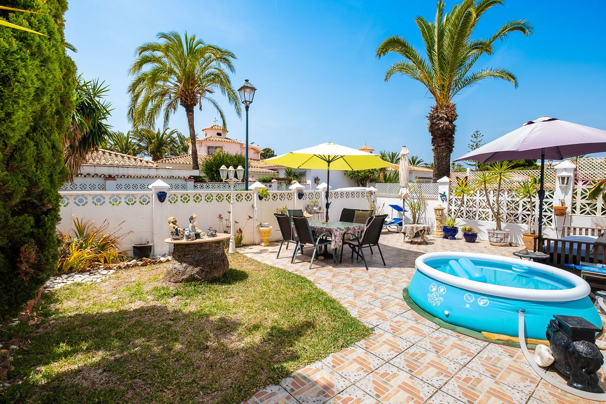 2 Bed Townhouse for sale in Torrox Costa Costa Del Sol East, Málaga, Spain