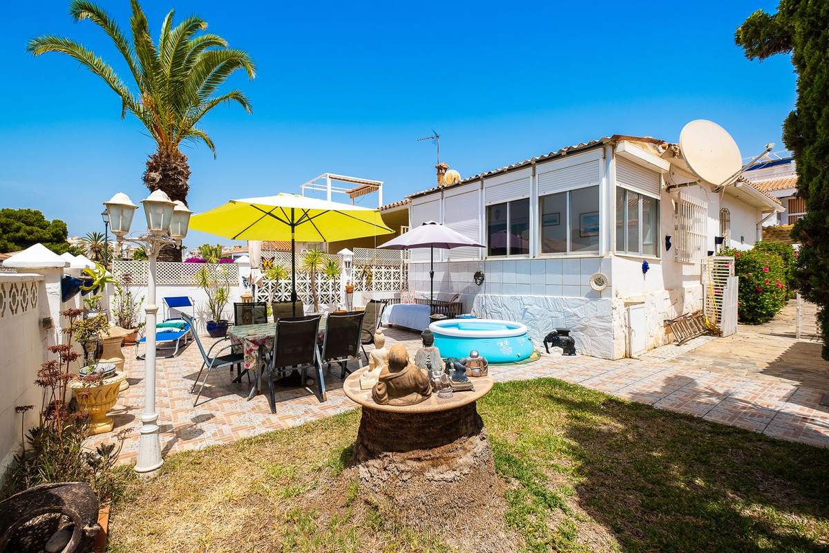 2 Bed Townhouse for sale in Torrox Costa Costa Del Sol East, Málaga, Spain