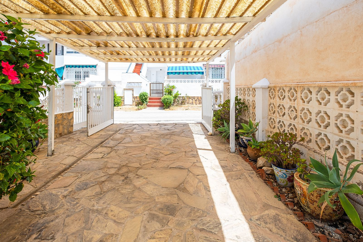 2 Bed Townhouse for sale in Torrox Costa Costa Del Sol East, Málaga, Spain