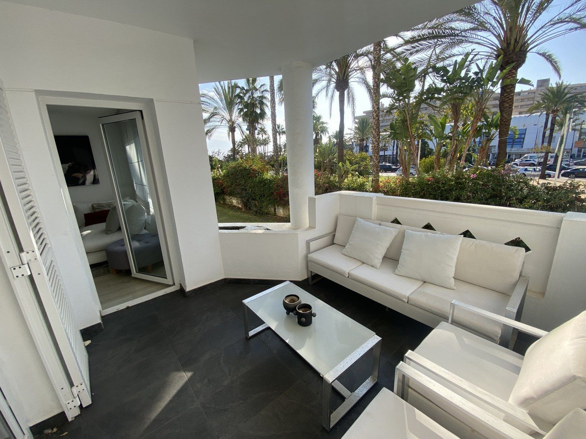 Se vende Apartamento Planta Baja de 2 dormitorios en Costa Del Sol, Málaga, España