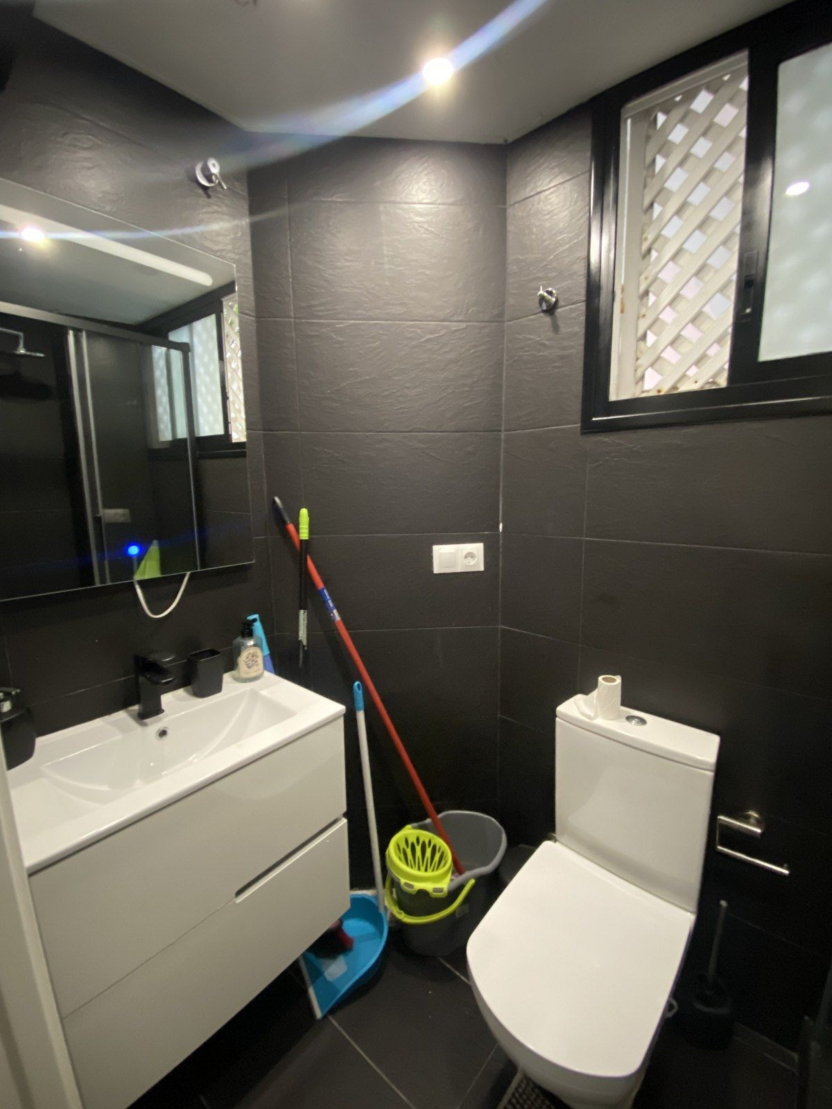 Se vende Apartamento Planta Baja de 2 dormitorios en Costa Del Sol, Málaga, España