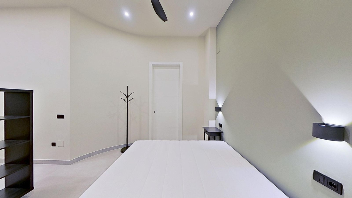 Se vende Apartamento Planta Baja de 2 dormitorios en Málaga Ciudad, Málaga, España
