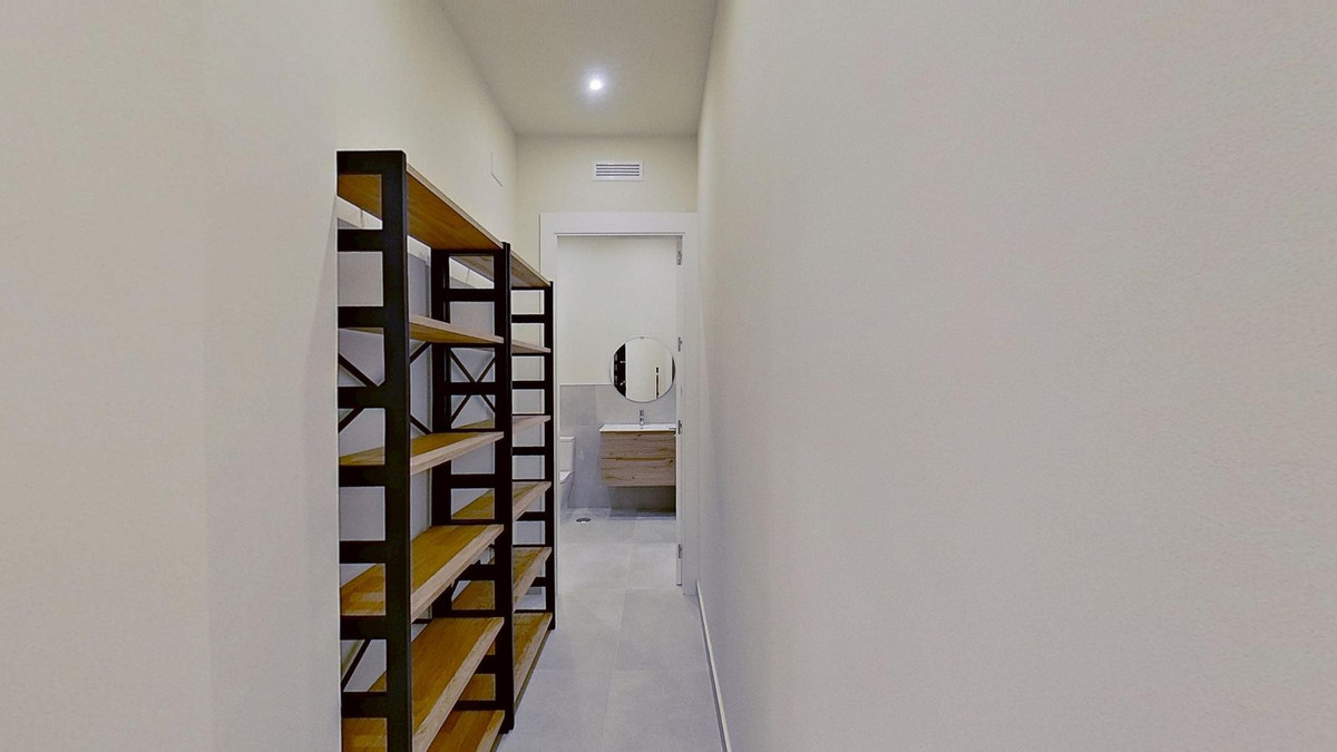 Se vende Apartamento Planta Baja de 2 dormitorios en Málaga Ciudad, Málaga, España