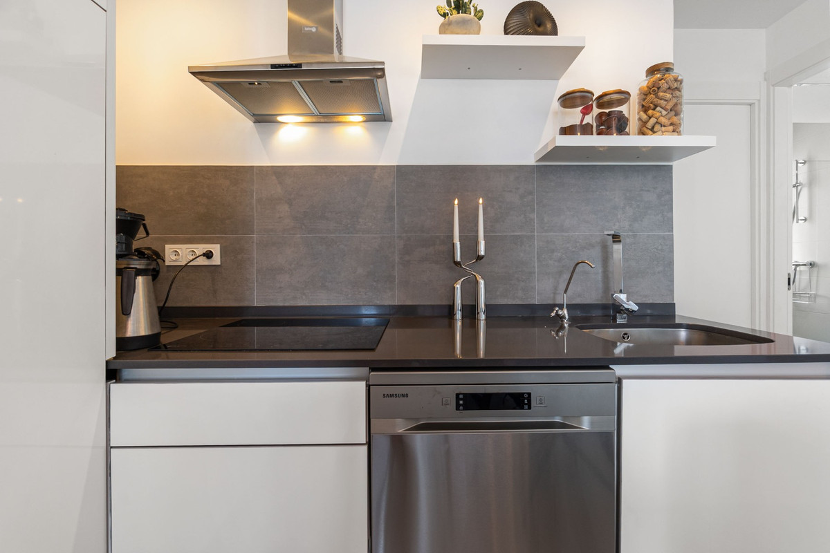 Se vende Villa - Chalet de 3 dormitorios en Costa Blanca, Alicante, España