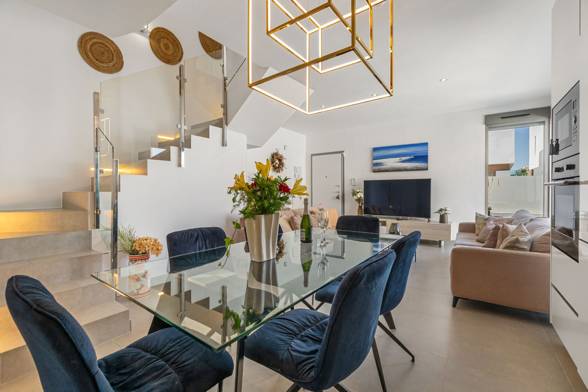Se vende Villa - Chalet de 3 dormitorios en Costa Blanca, Alicante, España