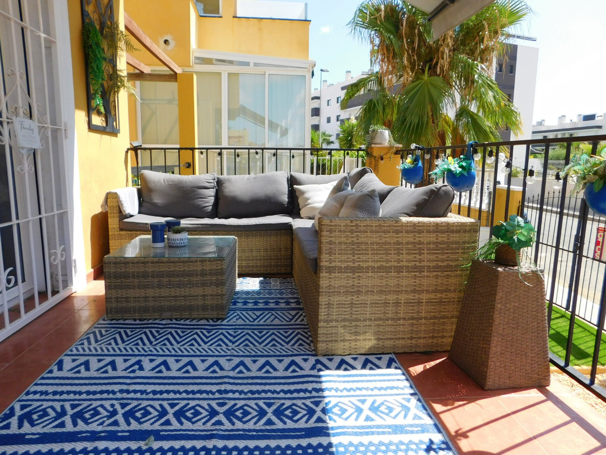 Se vende Villa - Chalet de 3 dormitorios en Costa Blanca, Alicante, España