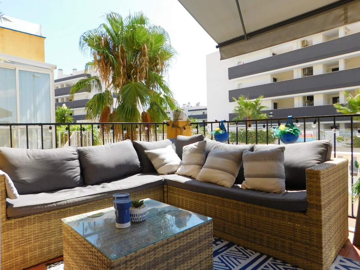 Se vende Villa - Chalet de 3 dormitorios en Costa Blanca, Alicante, España