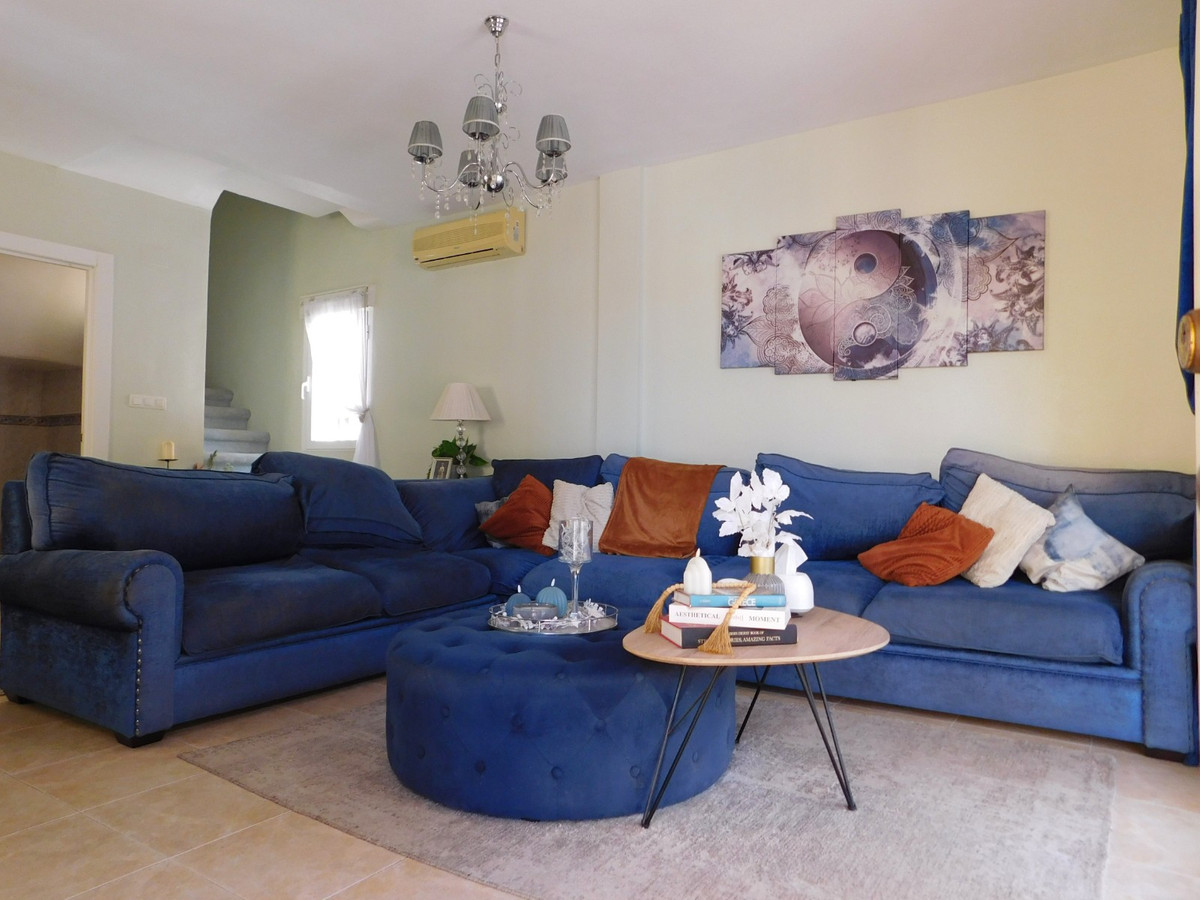 Se vende Villa - Chalet de 3 dormitorios en Costa Blanca, Alicante, España