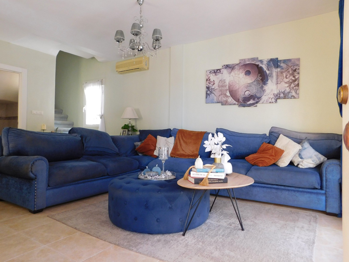 Se vende Villa - Chalet de 3 dormitorios en Costa Blanca, Alicante, España