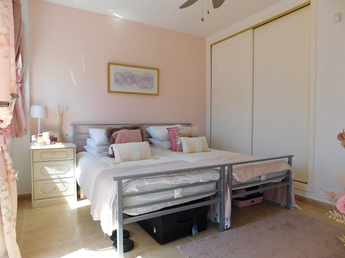 Se vende Villa - Chalet de 3 dormitorios en Costa Blanca, Alicante, España