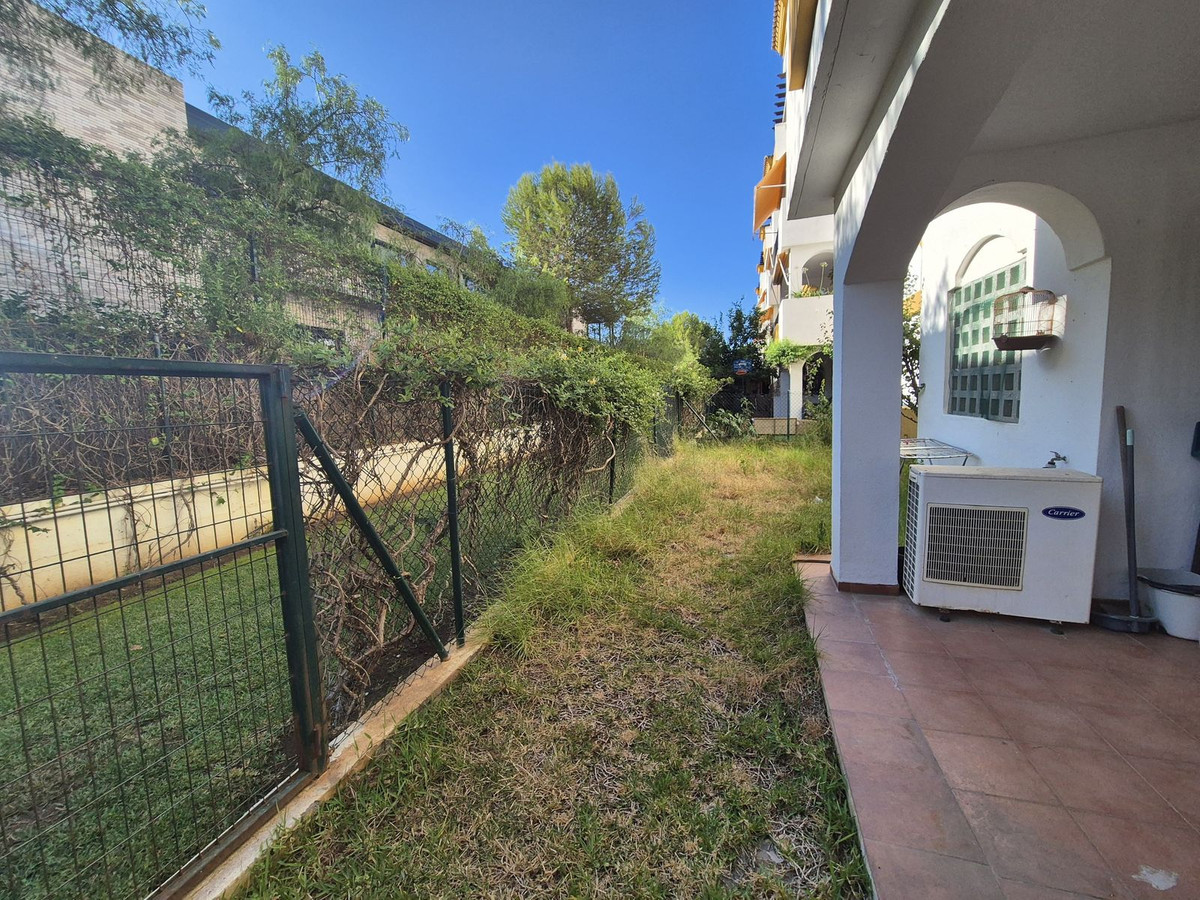 Se vende Apartamento Planta Baja de 3 dormitorios en Costa Del Sol, Málaga, España