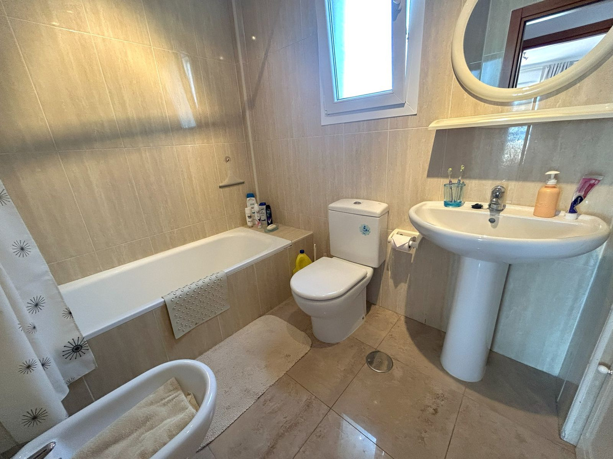 Se vende Apartamento Planta Baja de 1 dormitorios en Costa Del Sol, Málaga, España