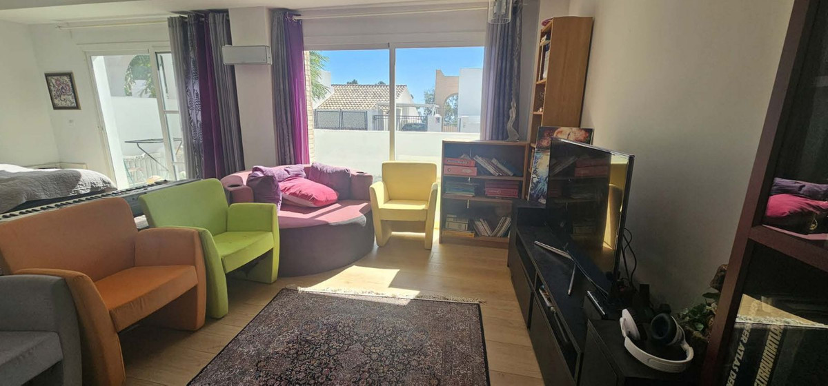 4 Bed Townhouse for sale in Benalmadena Costa Del Sol, Málaga, Spain
